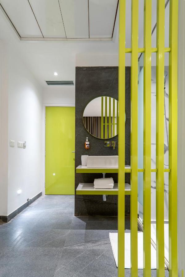 Le Roi Express Paharganj Hotell New Delhi Exteriör bild