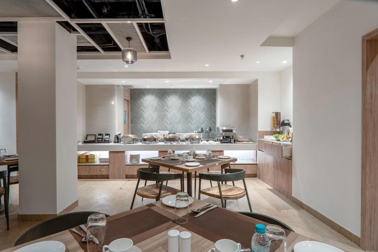 Le Roi Express Paharganj Hotell New Delhi Exteriör bild